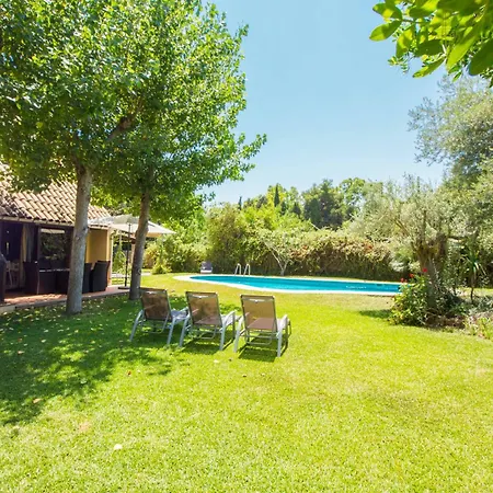 Hébergement de vacances With Pool, Wifi And Smart Tv *