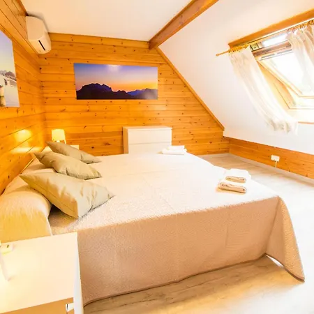 Hébergement de vacances With Pool, Wifi And Smart Tv